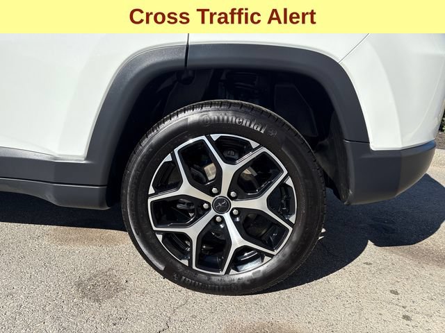 Used 2025 Jeep Compass Limited AWD/4WD image 9