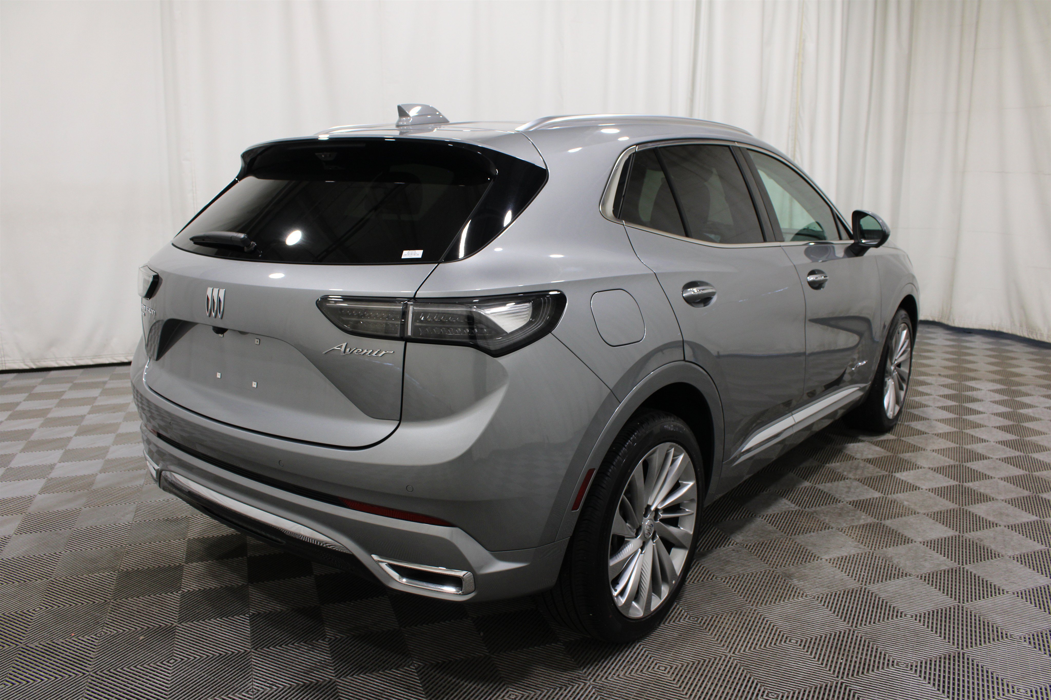 Used 2025 Buick Envision Avenir AWD/4WD image 35