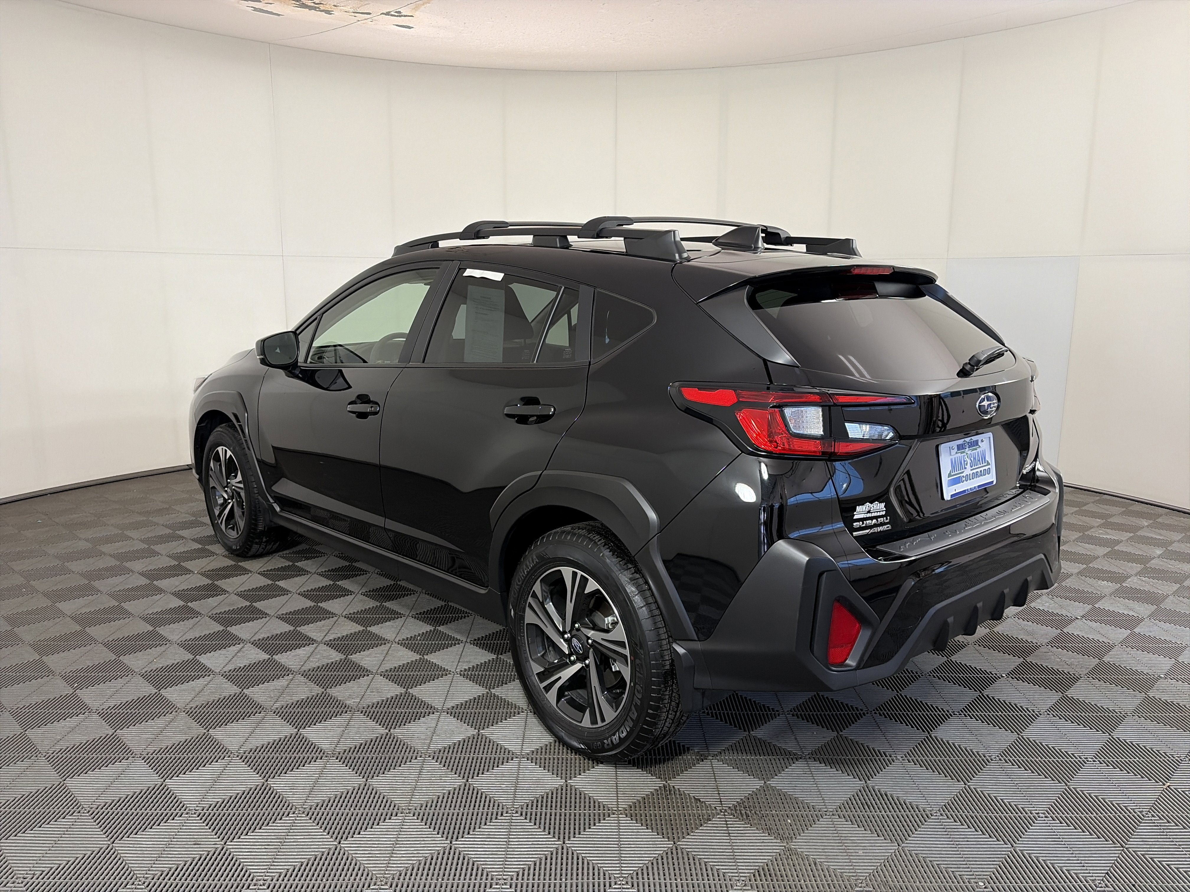 Used 2024 Subaru Crosstrek 2.0i Premium image 7