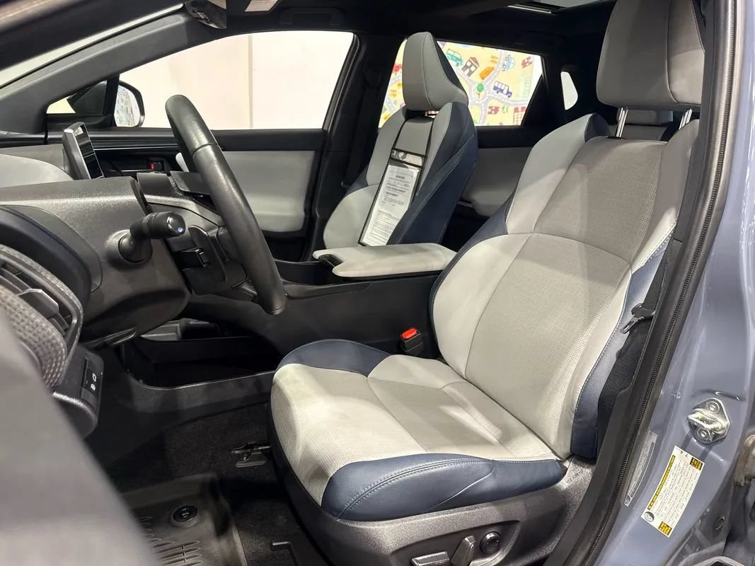 Used 2023 Subaru Solterra AWD image 82