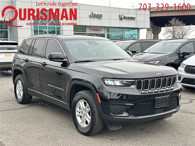 Used 2023 Jeep Grand Cherokee Laredo