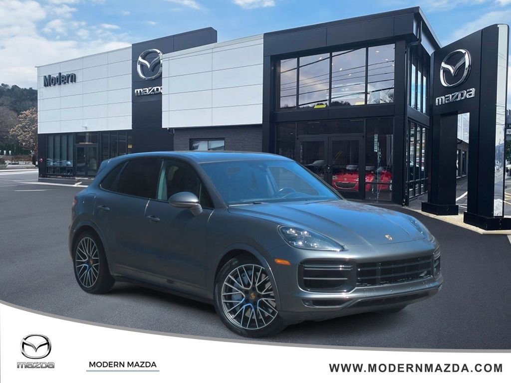Used 2019 Porsche Cayenne Turbo AWD/4WD image 1