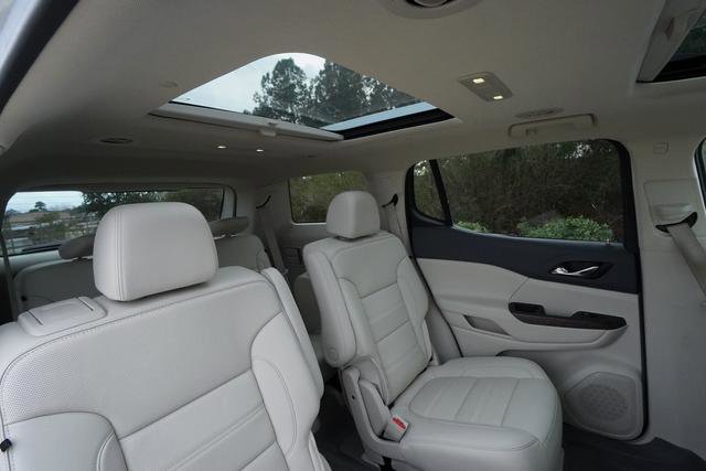 Used 2023 GMC Acadia Denali w/ Denali Ultimate Package image 30