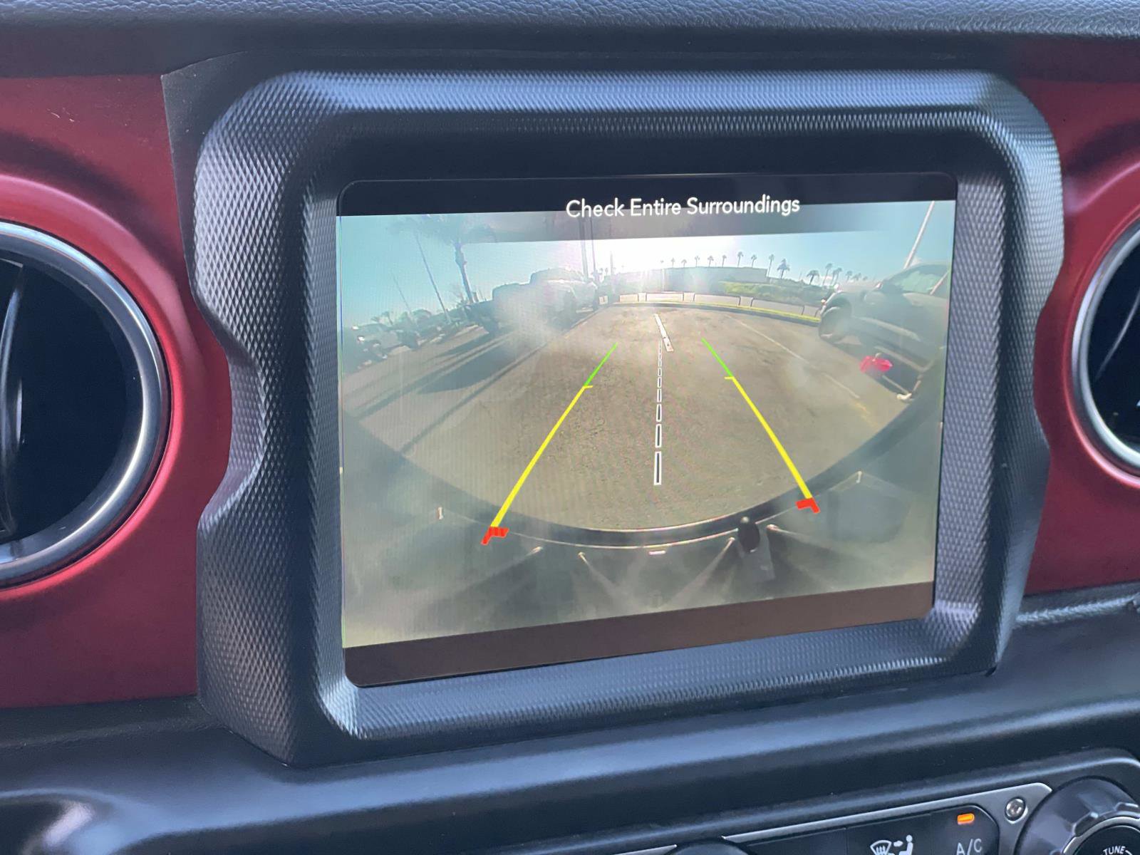 Used 2021 Jeep Wrangler Unlimited Rubicon image 12