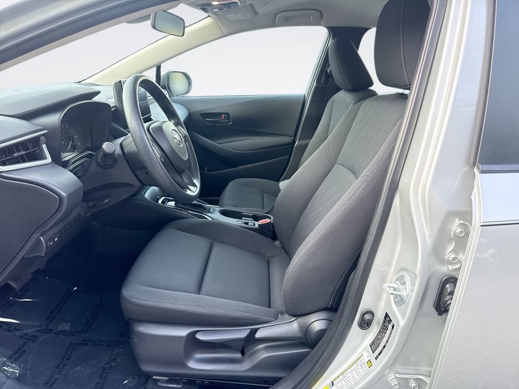 Used 2024 Toyota Corolla LE FWD image 13