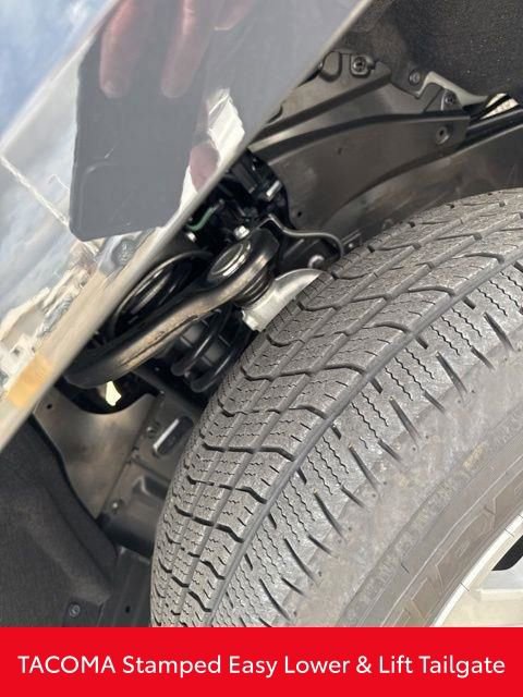 Used 2025 Toyota Tacoma SR5 w/ SR5 Upgrade Package image 23