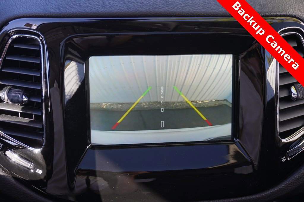 Used 2021 Jeep Compass Latitude w/ Sun and Sound Group image 27