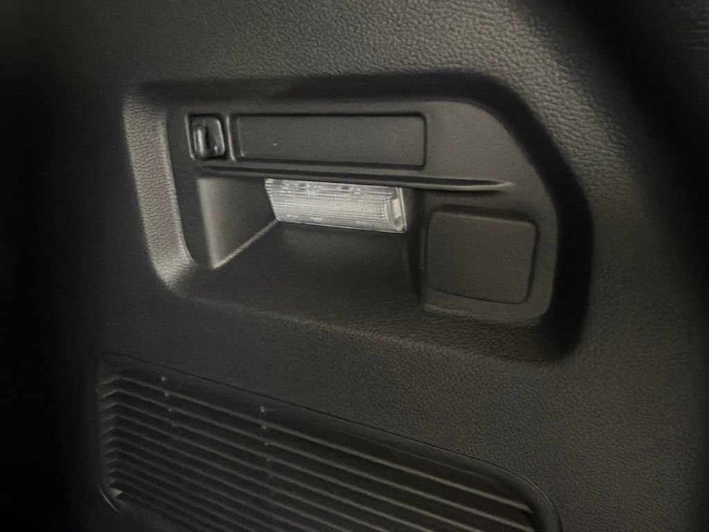 New 2026 Ford Explorer Active AWD/4WD image 37