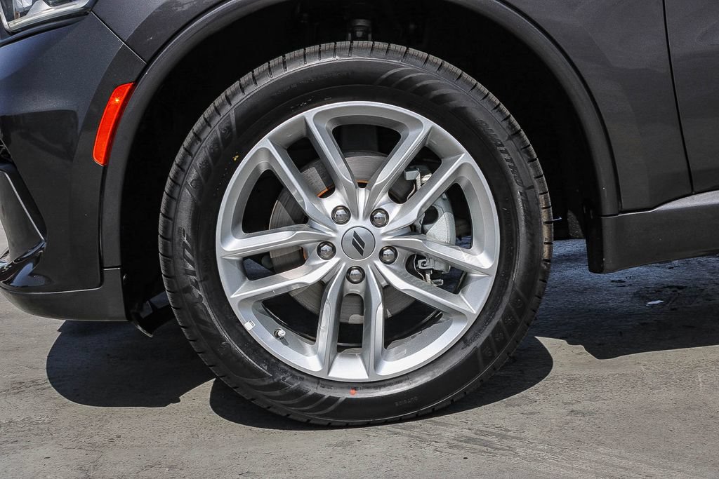Used 2024 Dodge Durango GT AWD/4WD image 10