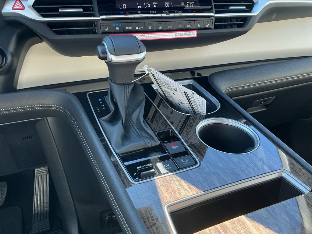 New 2026 Toyota Sienna Limited AWD/4WD image 12