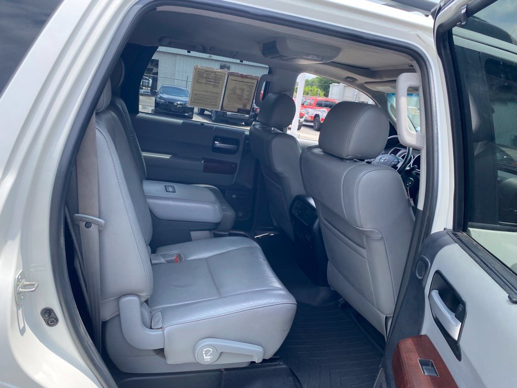 Used 2012 Toyota Sequoia Platinum AWD/4WD image 17