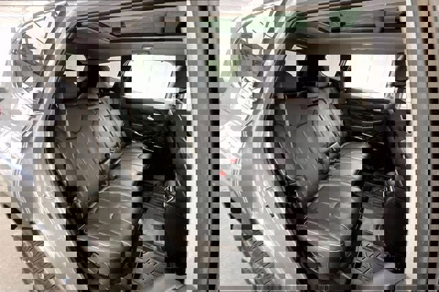 Used 2022 Hyundai Santa Fe Limited image 19