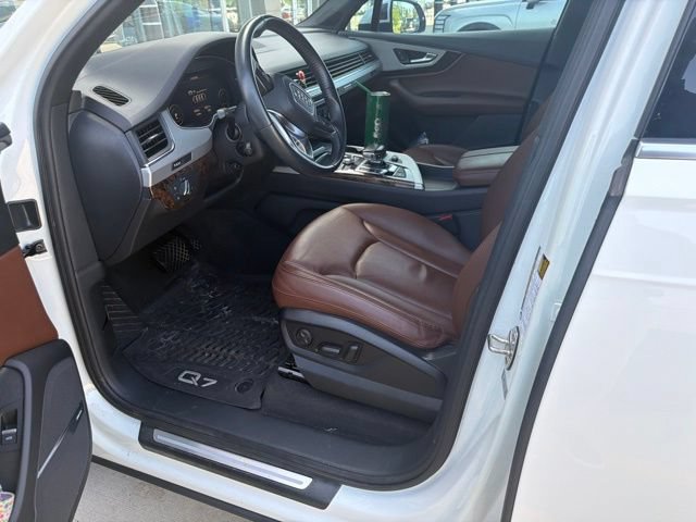 Used 2019 Audi Q7 2.0T Premium Plus w/ Premium Plus Package AWD/4WD image 12