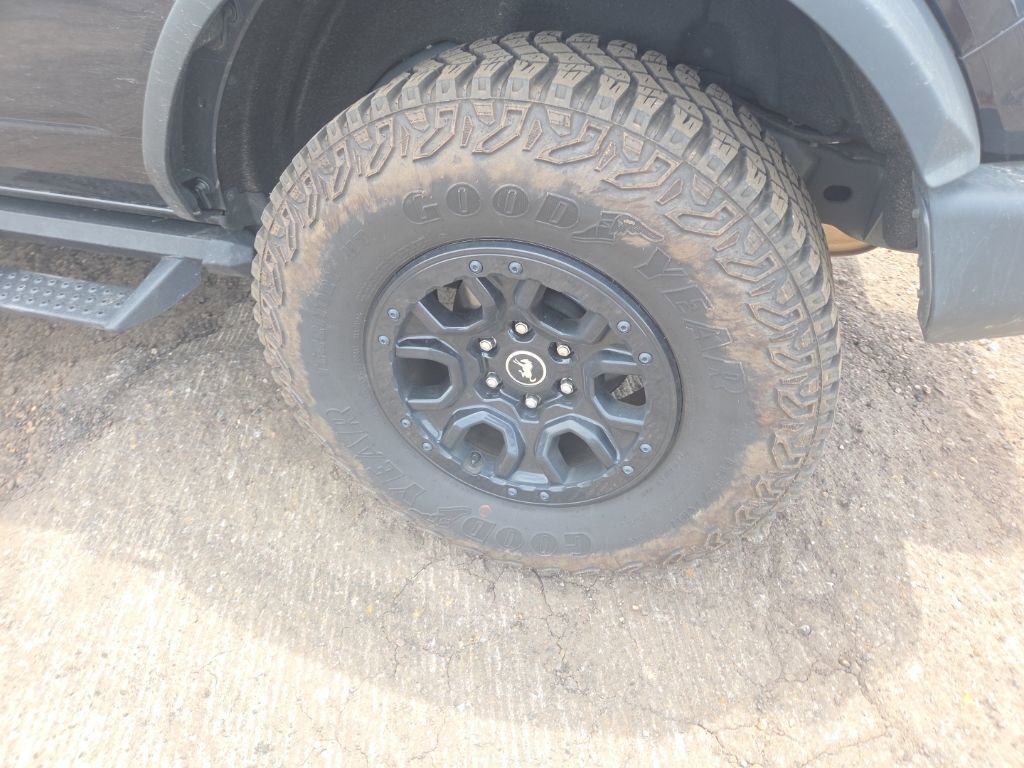 Used 2024 Ford Bronco Wildtrak AWD/4WD image 12