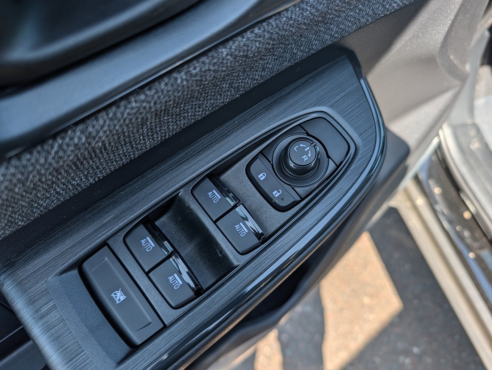 New 2026 Subaru Outback Limited XT AWD/4WD image 9