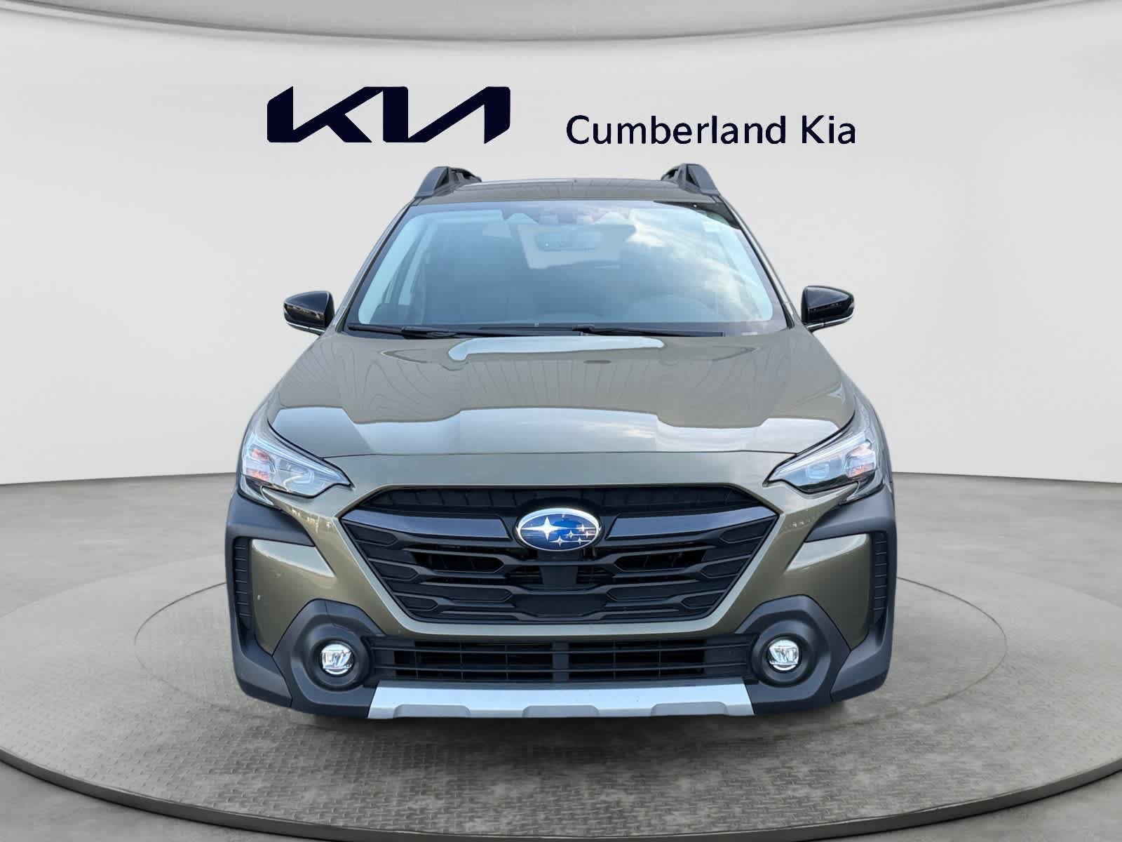 Used 2024 Subaru Outback Limited AWD/4WD image 8