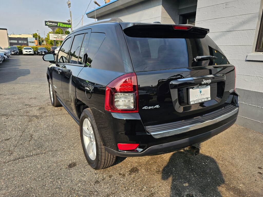 Used 2016 Jeep Compass High Altitude image 4