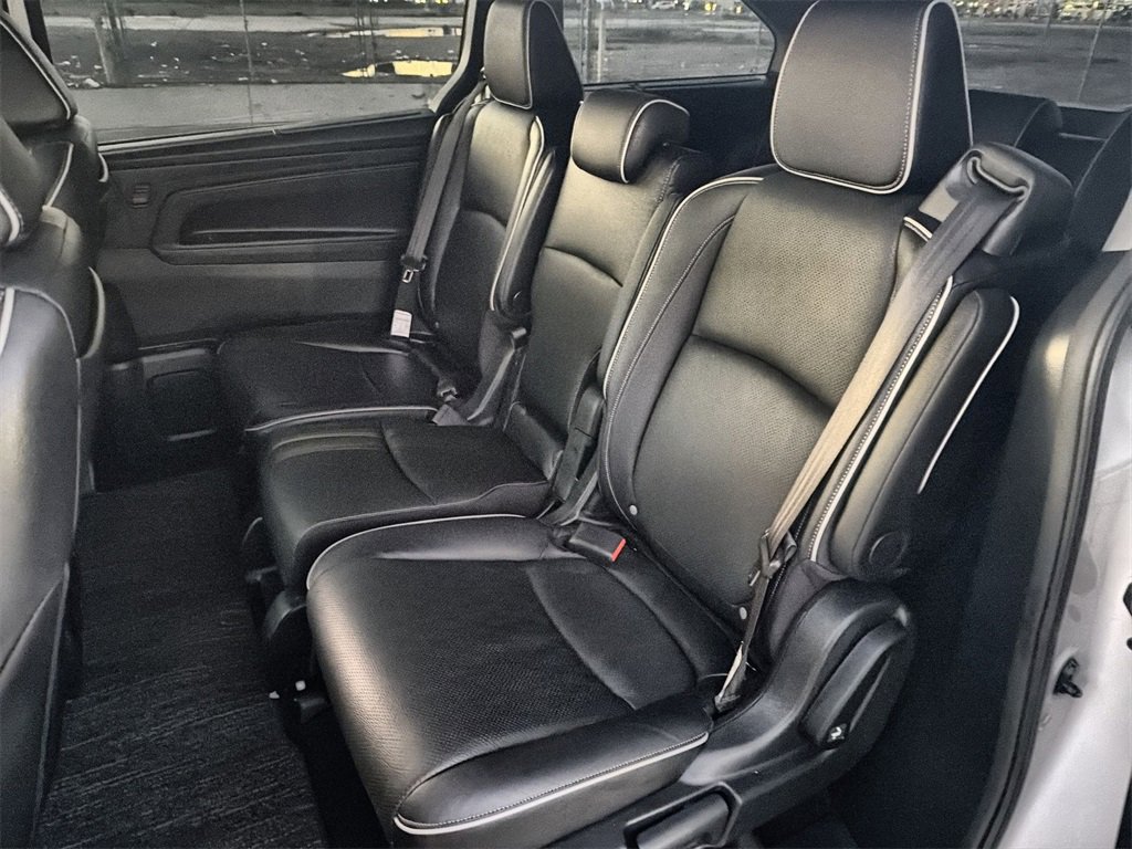 Used 2023 Honda Odyssey Elite image 25