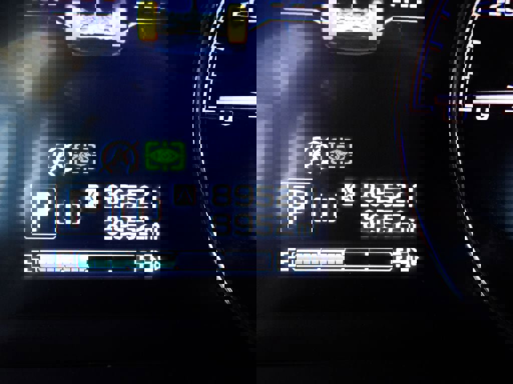 Used 2024 Subaru Forester Touring w/ Convenience Package image 22