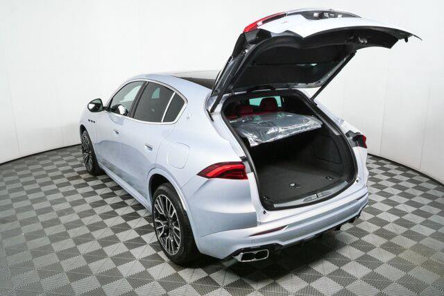 New 2027 Maserati Grecale AWD/4WD image 32