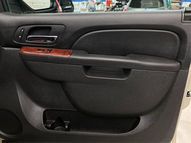 Used 2012 Chevrolet Tahoe LT image 26