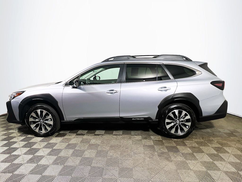 Certified 2023 Subaru Outback Limited image 4