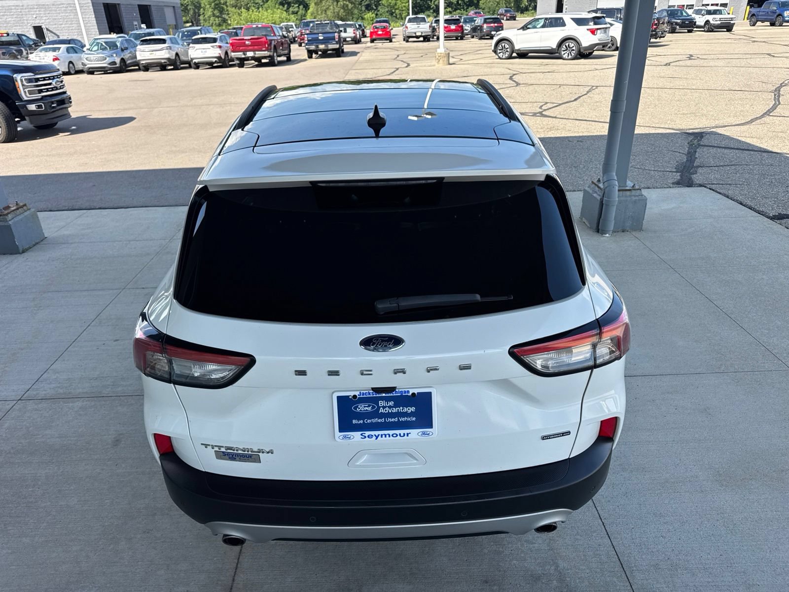 Certified 2020 Ford Escape Titanium AWD/4WD image 7