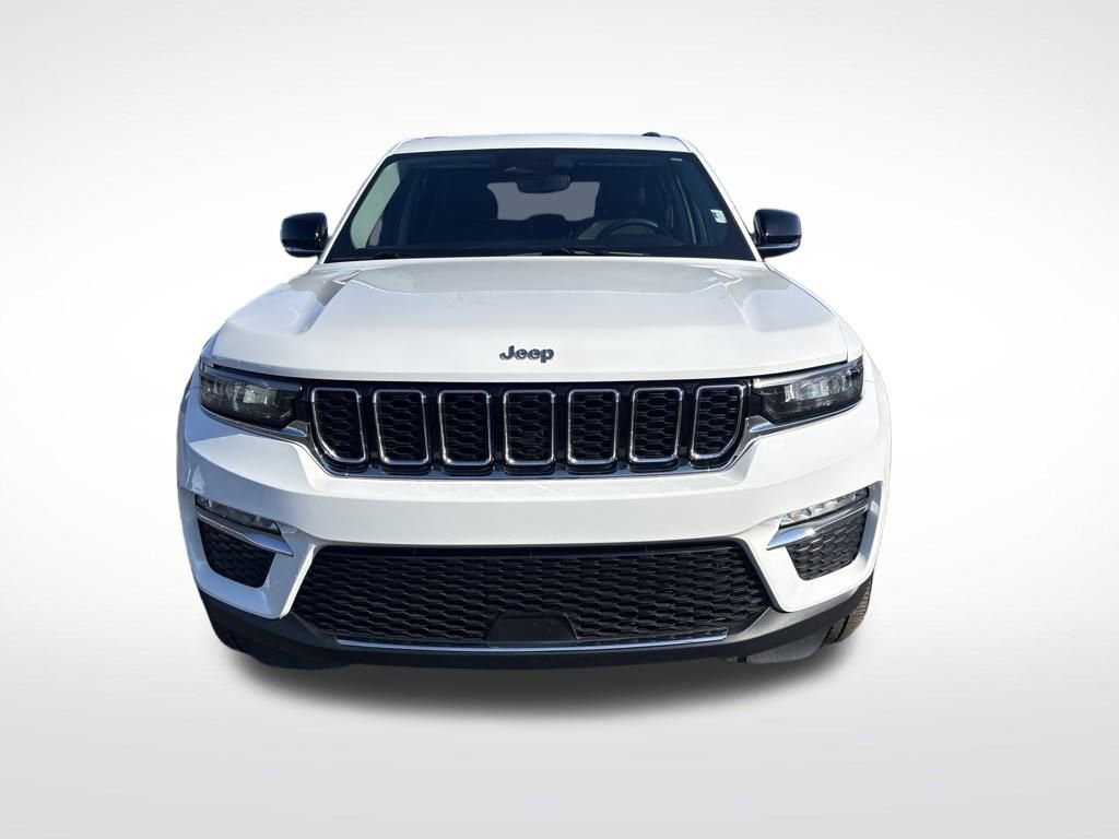 Used 2023 Jeep Grand Cherokee Limited image 9