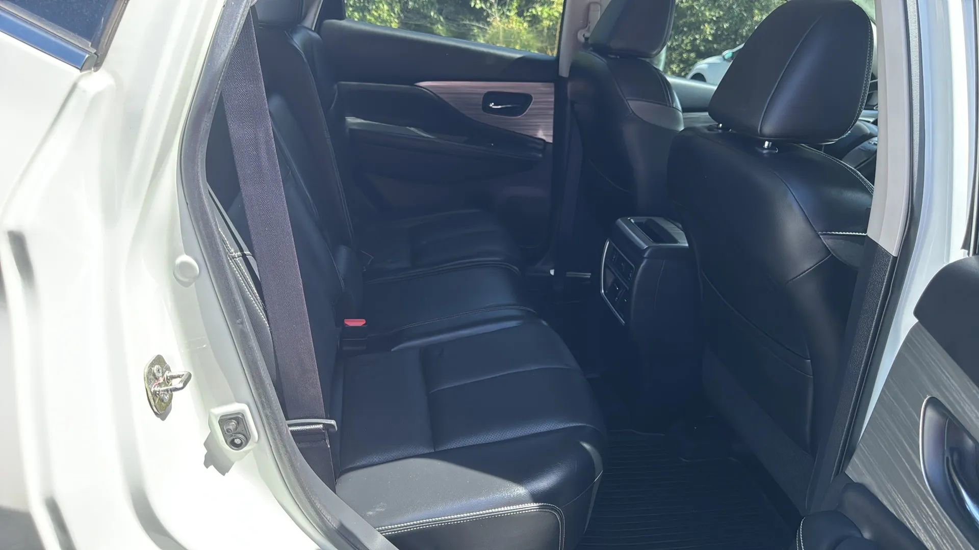 Used 2017 Nissan Murano Platinum w/ Platinum Technology Package image 13