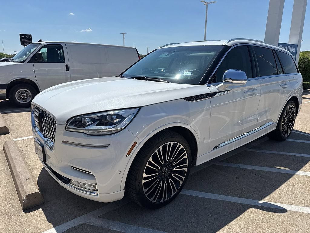 Used 2021 Lincoln Aviator Black Label w/ Dynamic Handling Package AWD/4WD image 3