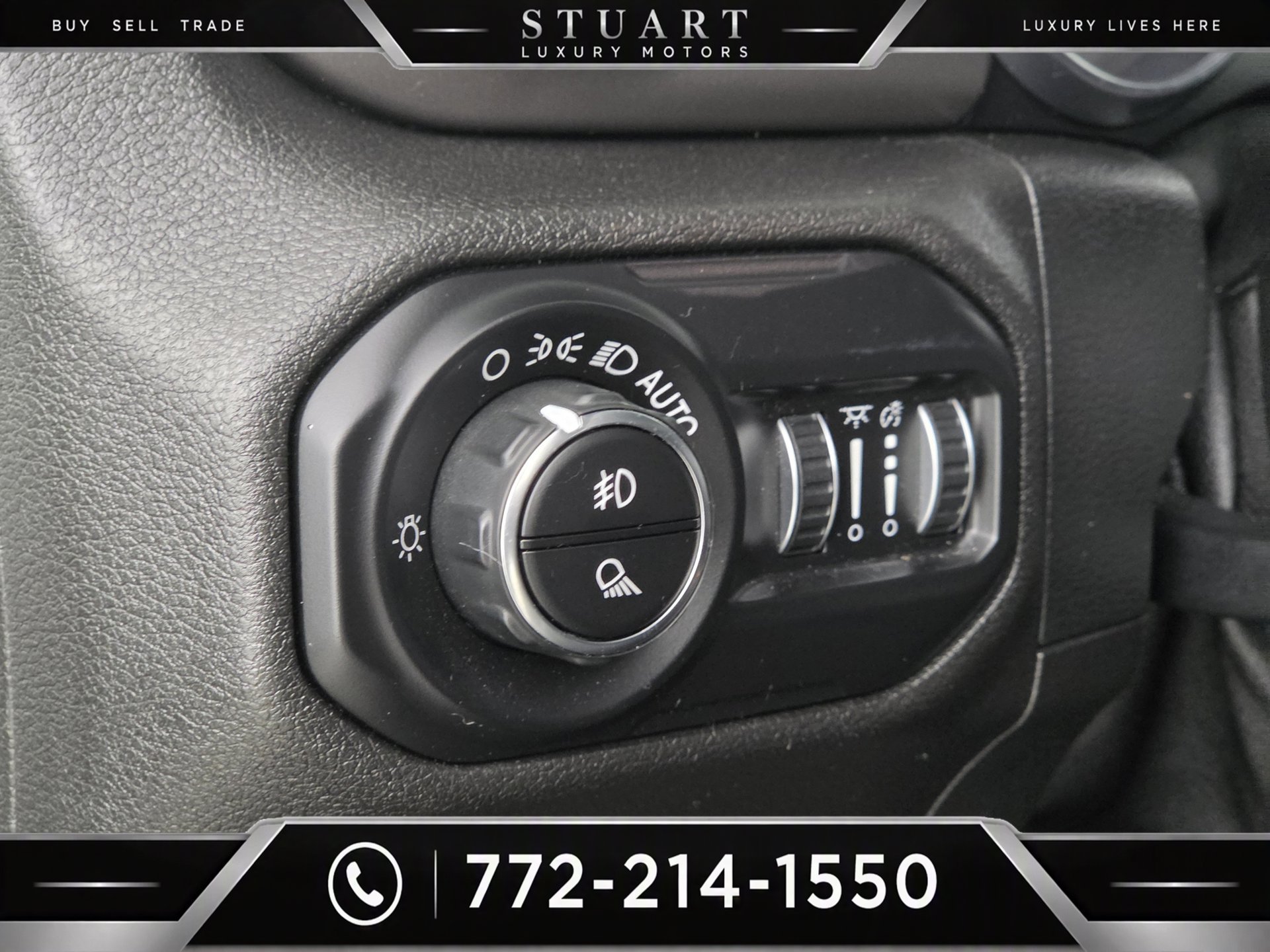 Used 2020 Jeep Gladiator Sport w/ Quick Order Package 24S AWD/4WD image 7