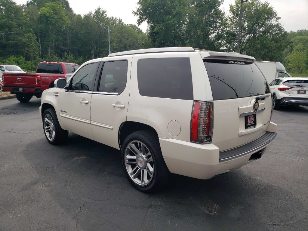 Used 2014 Cadillac Escalade Premium AWD/4WD image 8