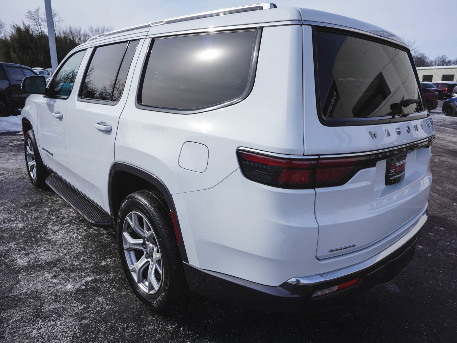 Used 2022 Jeep Wagoneer Series II image 7