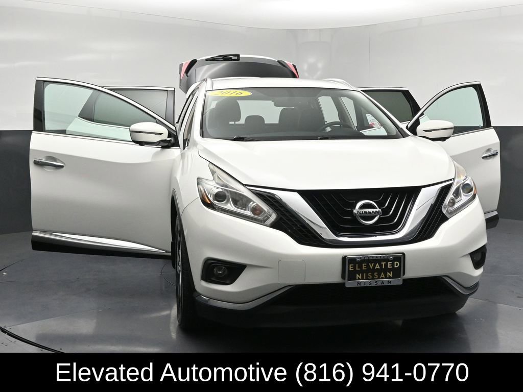 Used 2016 Nissan Murano Platinum w/ Cargo Package AWD/4WD image 35