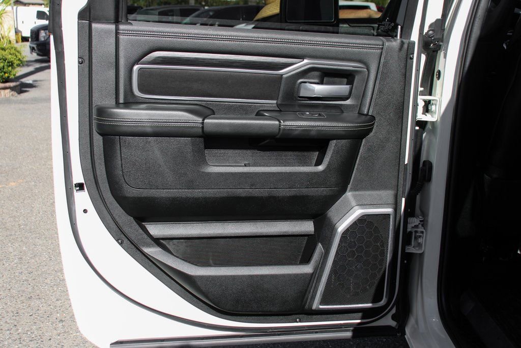 Used 2024 RAM 3500 Laramie w/ Night Edition AWD/4WD image 34