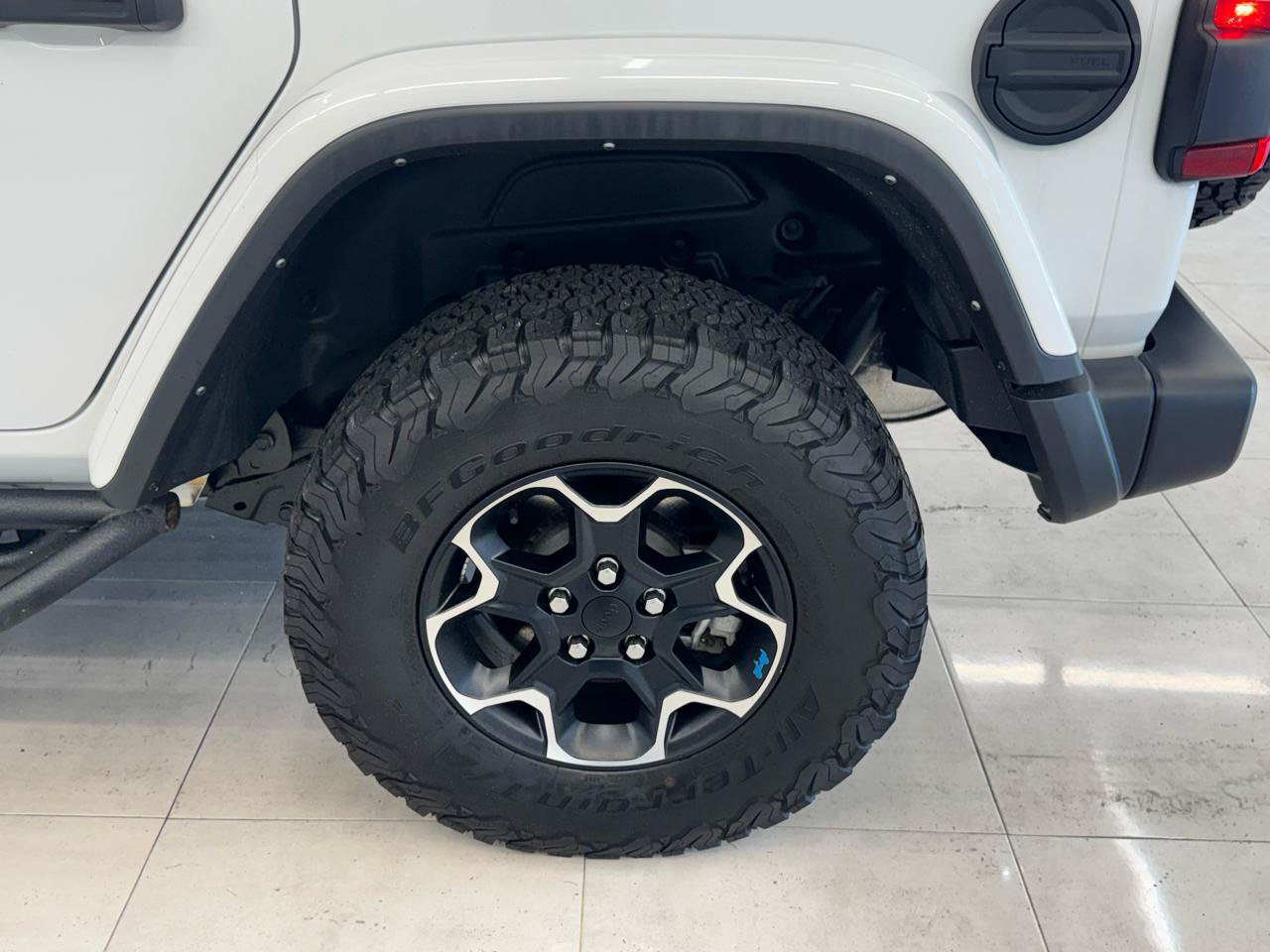 Used 2023 Jeep Wrangler Unlimited Rubicon 4xe w/ Cold Weather Group AWD/4WD image 40