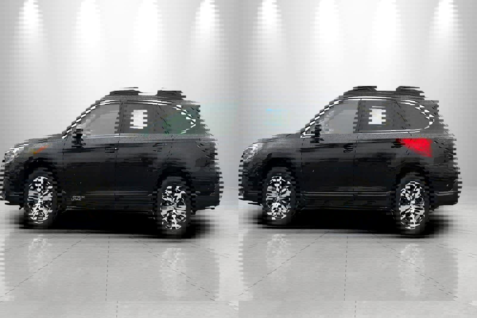 Used 2019 Subaru Outback 2.5i Limited w/ Popular Package #2 image 5