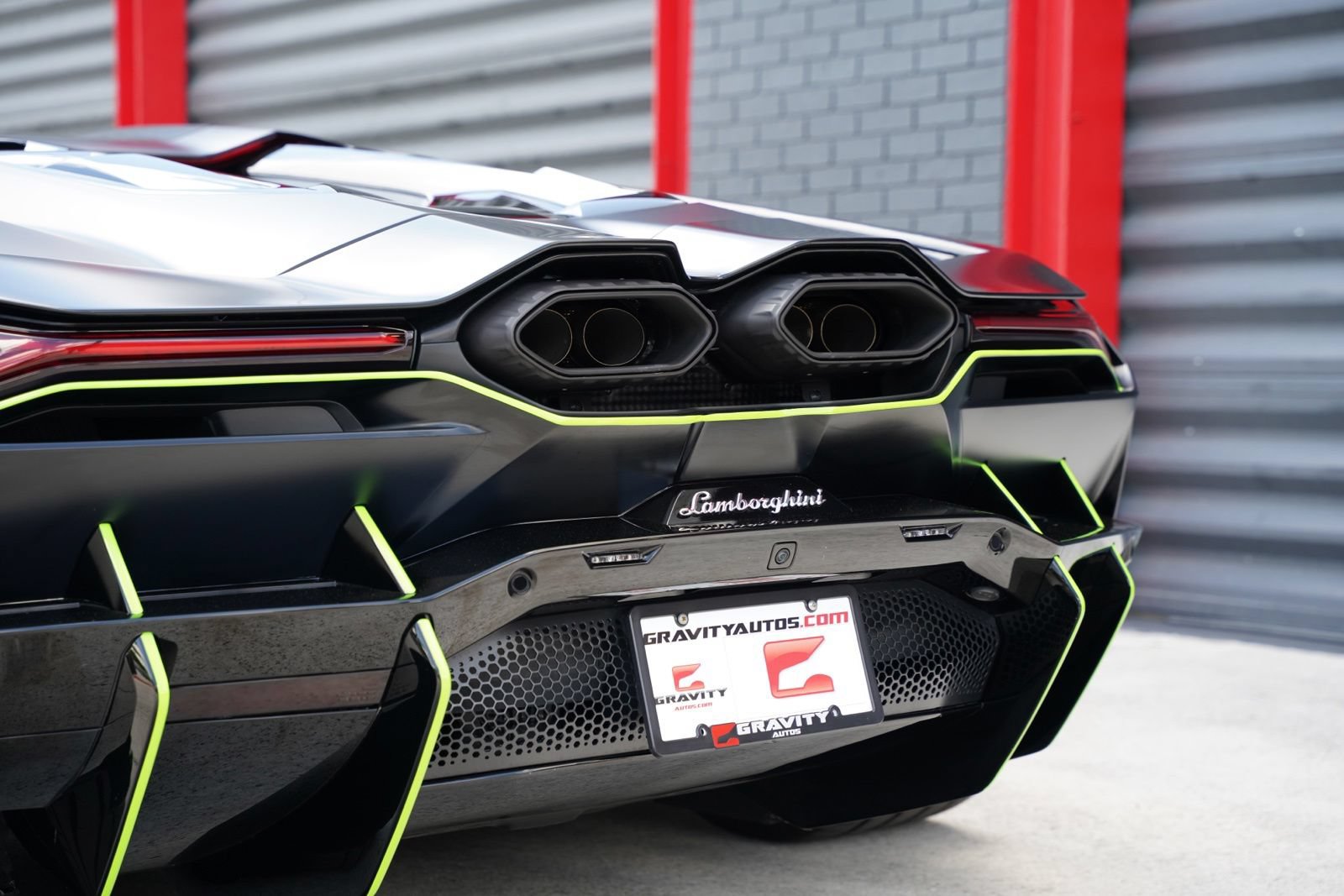 Used 2024 Lamborghini Revuelto AWD/4WD image 27