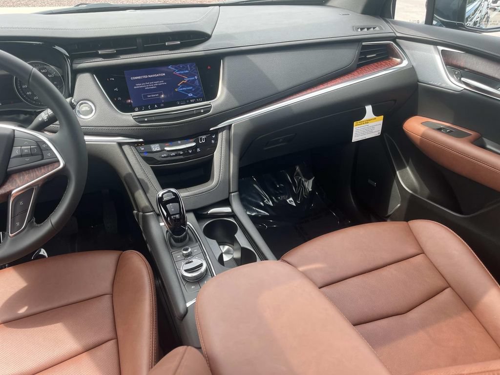 New 2026 Cadillac XT5 Premium Luxury w/ Driver Assist Package AWD/4WD image 13