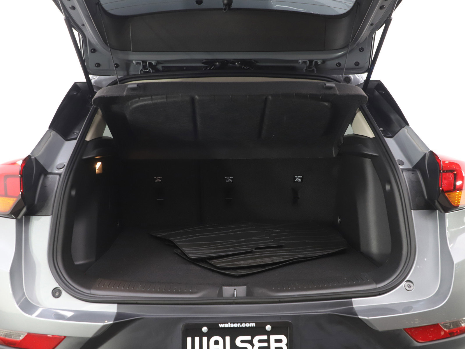 Used 2023 Buick Encore GX Preferred w/ Cold Weather Comfort Package image 16