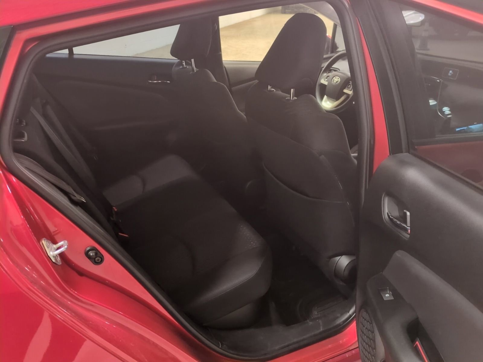 Used 2018 Toyota Prius Two w/ Prius Two Safety Plus Package image 12