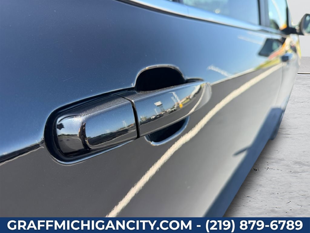 Used 2024 Chevrolet Equinox LT AWD/4WD image 37