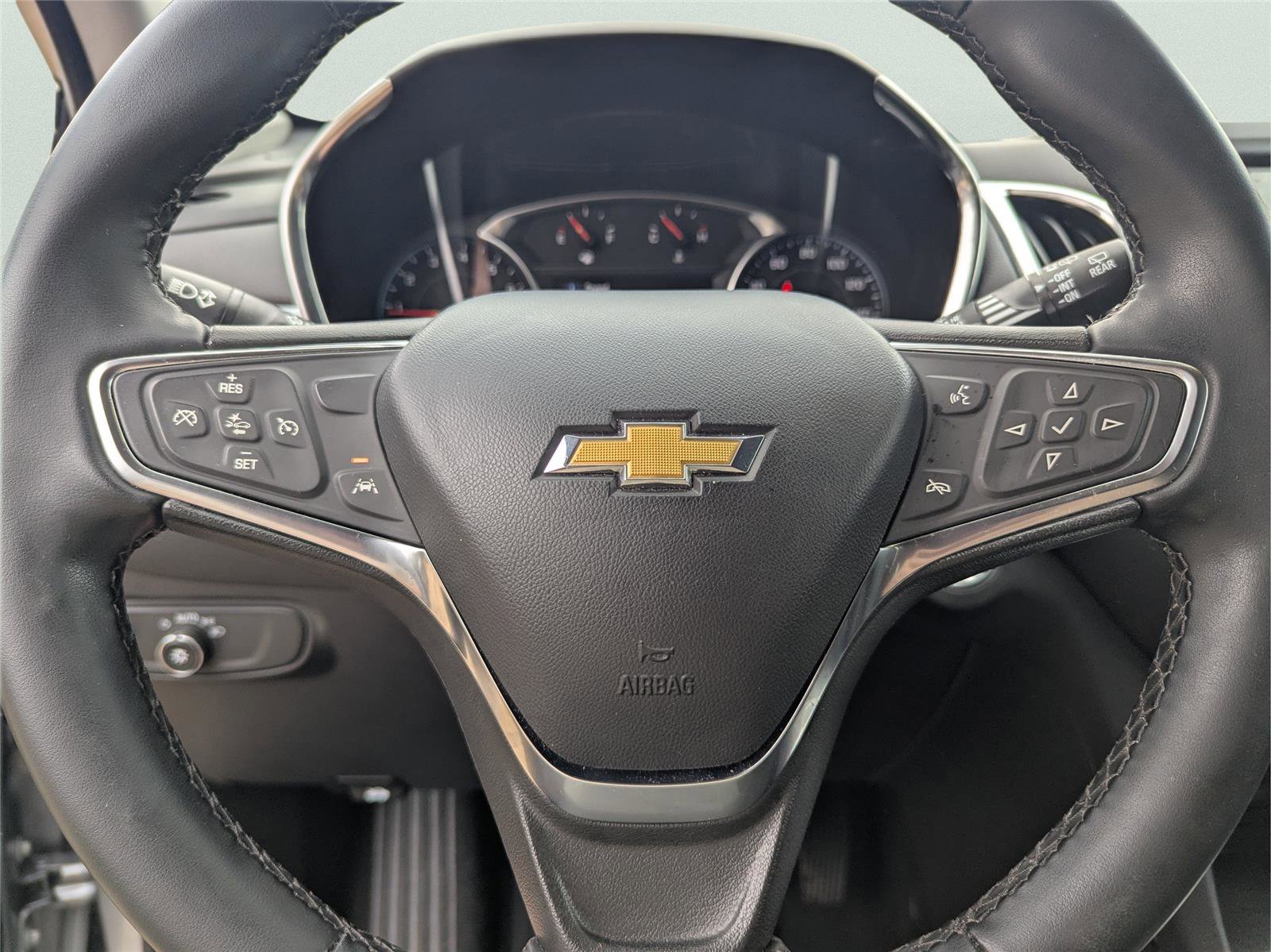 Used 2024 Chevrolet Equinox LT image 27