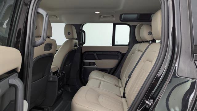 Used 2022 Land Rover Defender 110 S AWD/4WD image 16