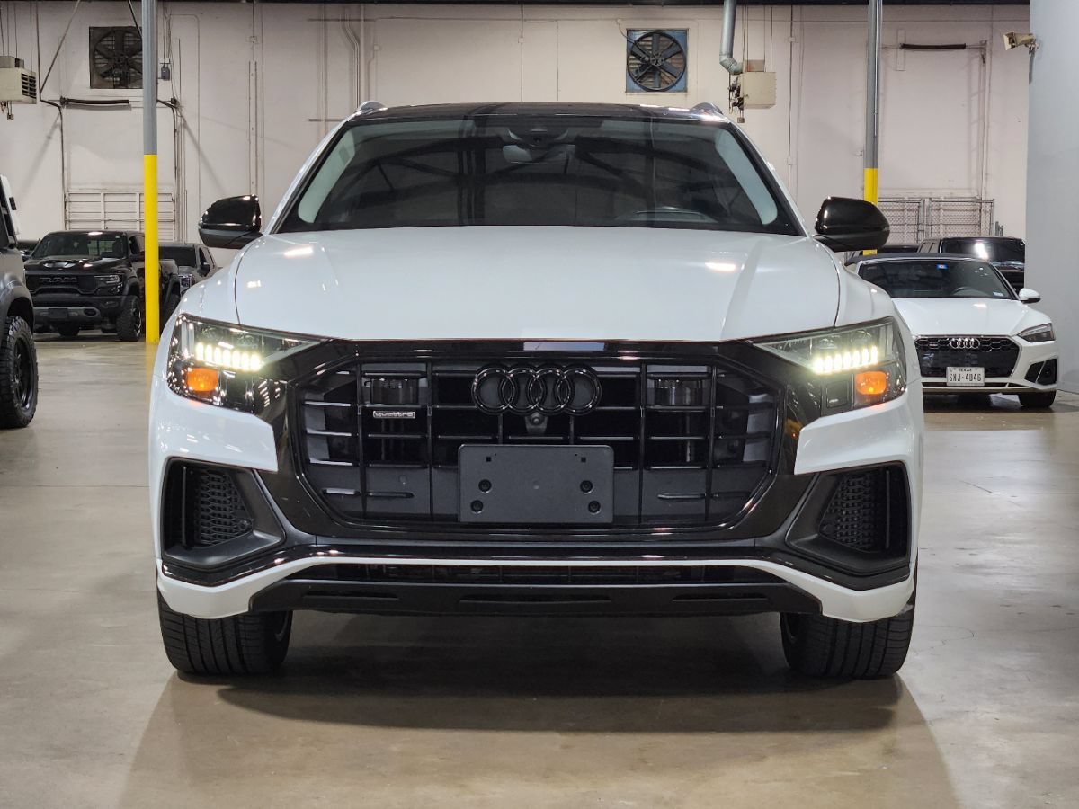 Used 2020 Audi Q8 Prestige AWD/4WD image 2