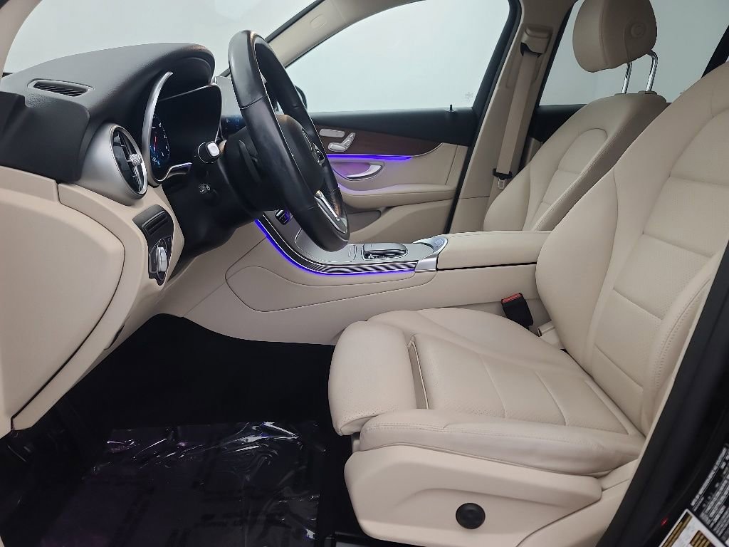Used 2022 Mercedes-Benz GLC 300 4MATIC image 26