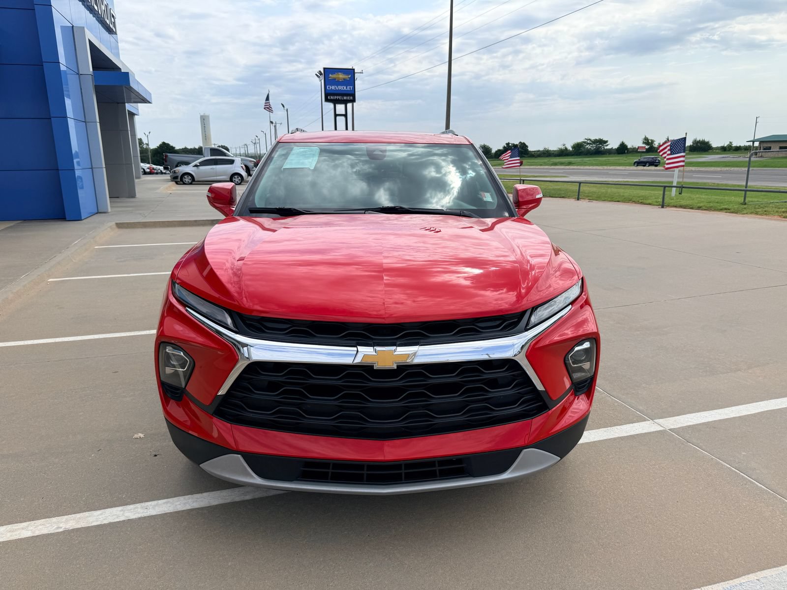 Used 2024 Chevrolet Blazer LT FWD image 3
