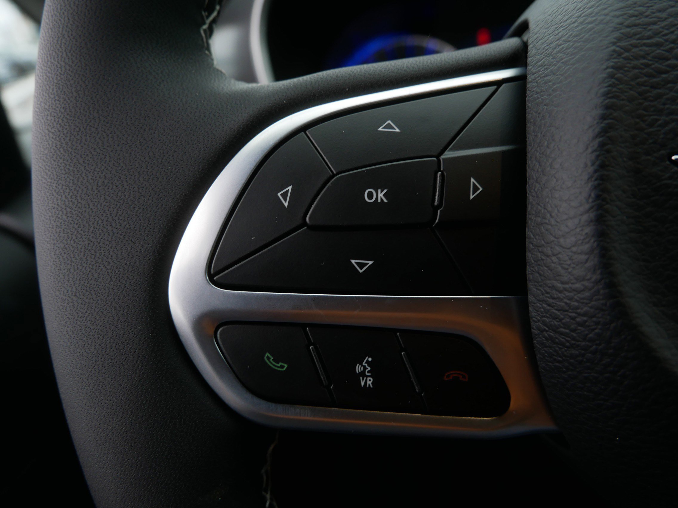 New 2026 Chrysler Voyager LX image 9