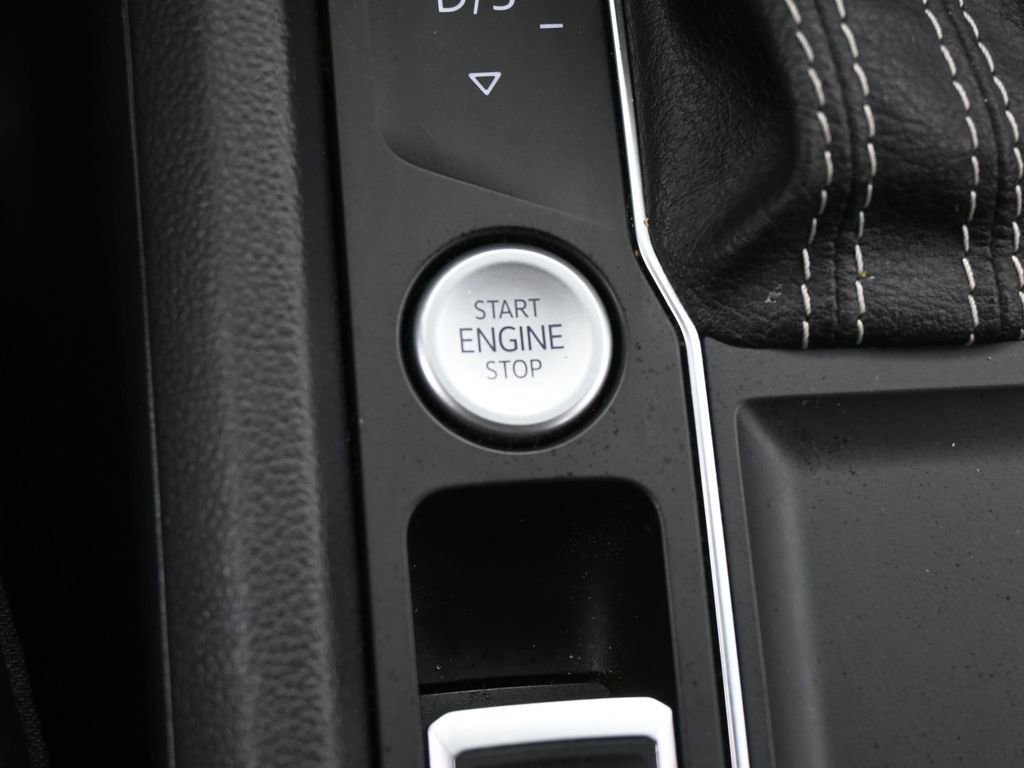 Used 2021 Volkswagen Atlas SE image 22
