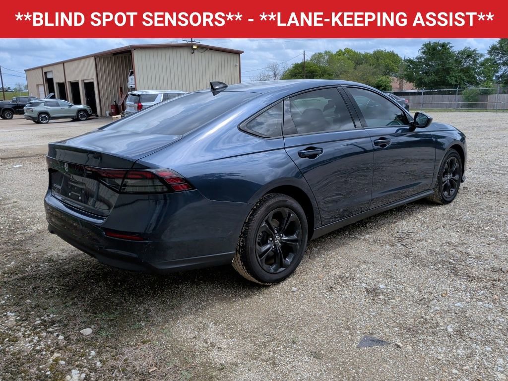 Used 2025 Honda Accord SE image 7